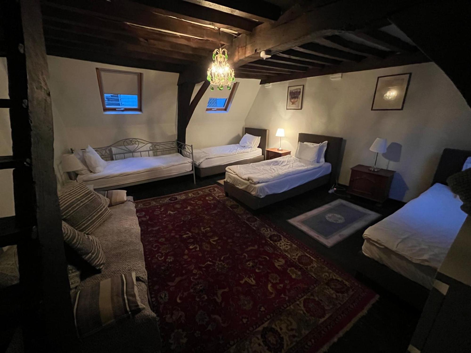 Holiday Homes Goddaard Antwerpen Bagian luar foto